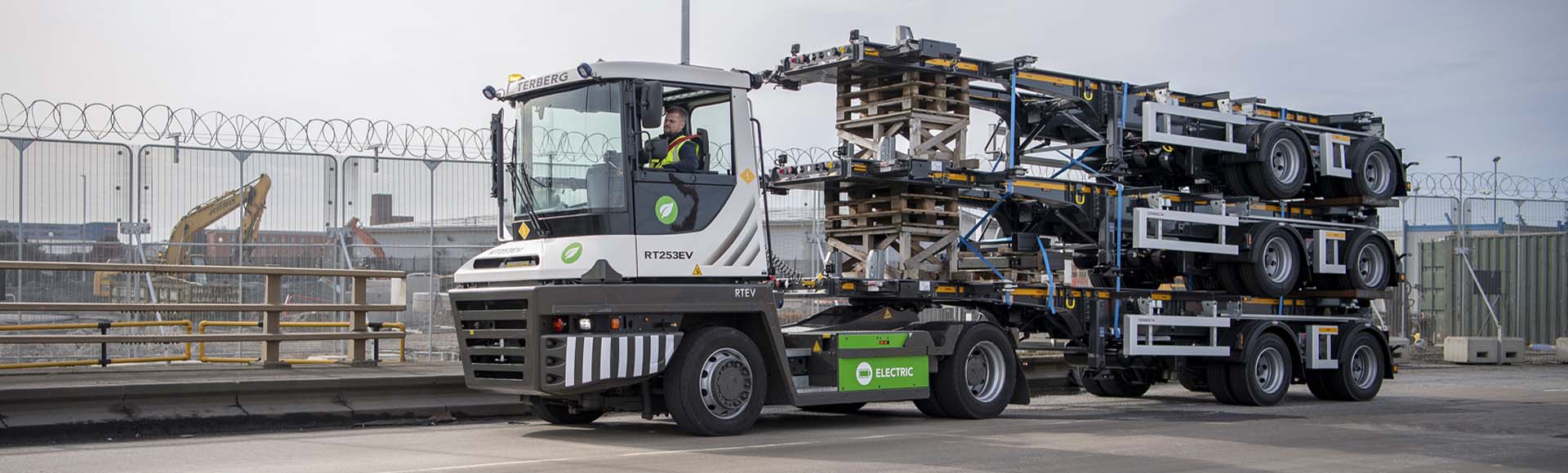 Helt elektrisk | 100 % Terberg | RT253EV omdefinierar RoRo-transporten